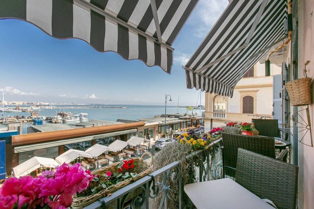 Terrazzo - Three-room apartment corso del Popolo, 34, Anzio - photo 1