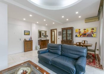 Salone - Trilocale via Alberto Litta Modignani, 32, Roma (zona Torrino) - foto 7