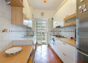 Cucina - Trilocale via Alberto Litta Modignani, 32, Roma (zona Torrino) - foto 10