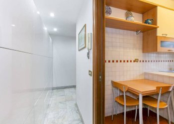 Cucina - Trilocale via Alberto Litta Modignani, 32, Roma (zona Torrino) - foto 15