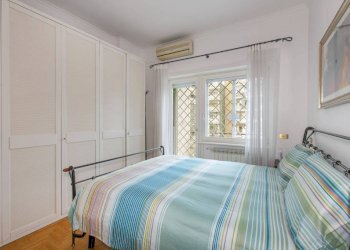 Camera da letto - Trilocale via Alberto Litta Modignani, 32, Roma (zona Torrino) - foto 24