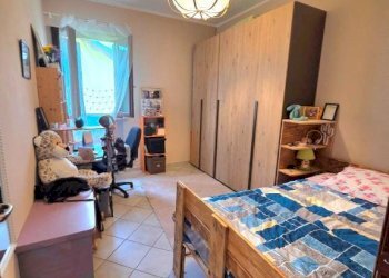 Camera da letto - Villa Località Valmaggiore, Asti - foto 10