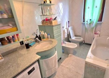 Bagno - Villa Località Valmaggiore, Asti - foto 12