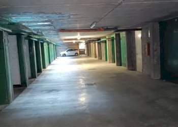 Box auto - Box piazza 1 Maggio, Corsico - foto 3