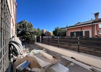 Giardino - Bilocale via Antonio Taramelli, Roma (zona Lido di Ostia) - foto 14