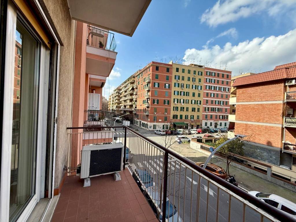 Balcone - Trilocale via Genzano, Roma - foto 2