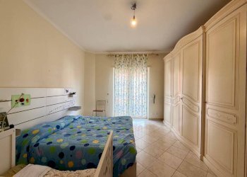 Camera da letto - Trilocale via Genzano, Roma - foto 13