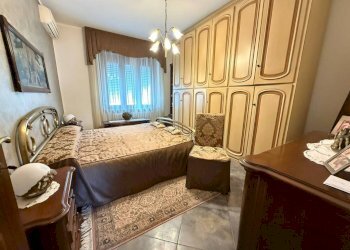 Camera da letto - Attic via Rosario di Santa Fè, Torino (neighborhood Lingotto) - photo 22