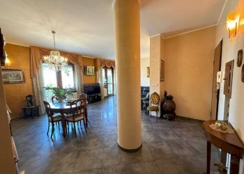 Salone - Attic via Rosario di Santa Fè, Torino (neighborhood Lingotto) - photo 10