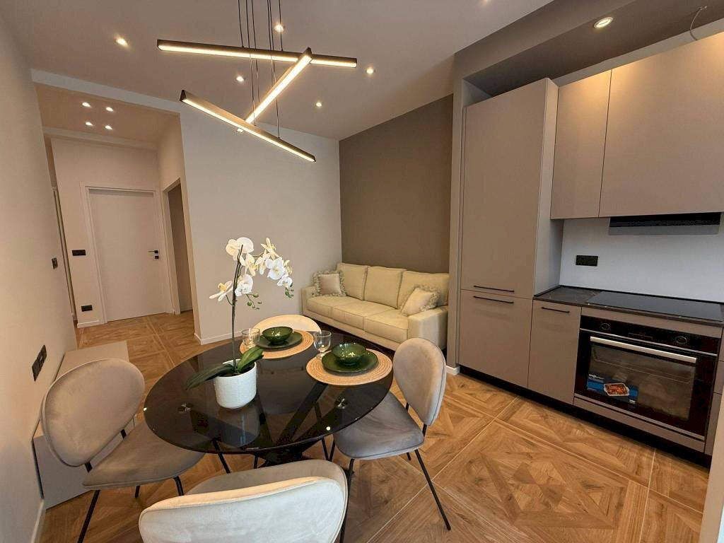 Soggiorno - Trilocale via Costantino Nigra, 46, Torino (zona Borgo Vittoria) - foto 1