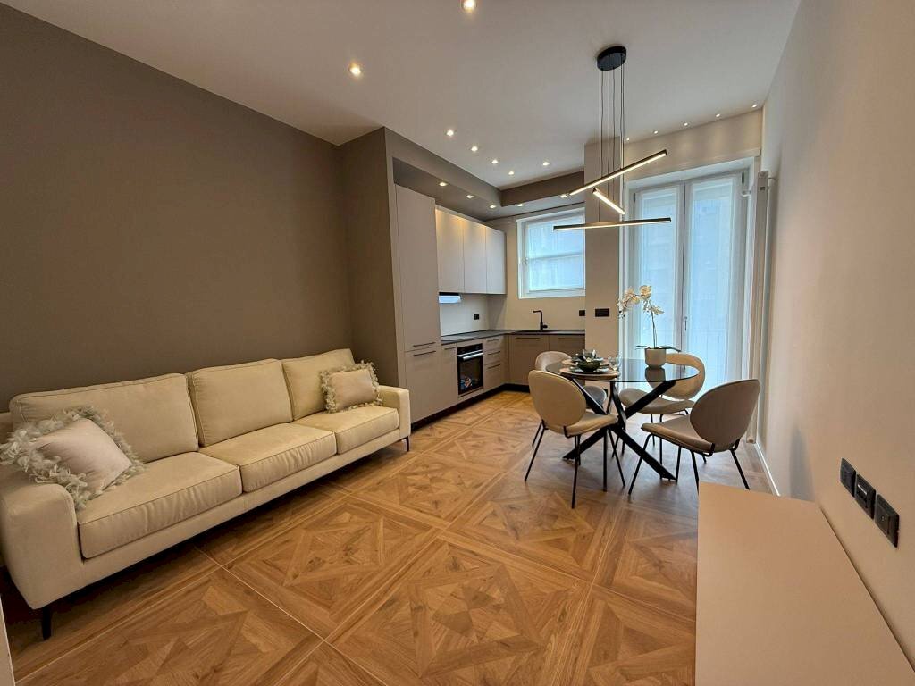 Soggiorno - Trilocale via Costantino Nigra, 46, Torino (zona Borgo Vittoria) - foto 2