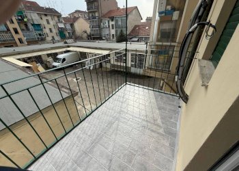 Balcone - Trilocale via Costantino Nigra, 46, Torino (zona Borgo Vittoria) - foto 6