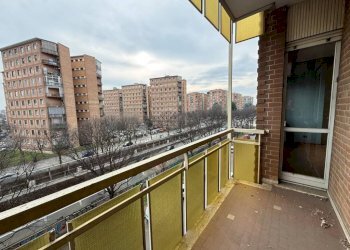Terrazzo - Quadrilocale corso Eusebio Giambone, 63, Torino (zona Lingotto) - foto 19