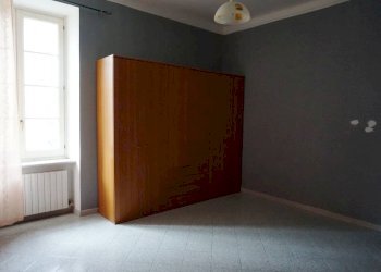 Camera da letto - Trilocale via Costanzo Grillone, 6, Genova (zona Cornigliano) - foto 6