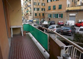Balcone - Bilocale via dei Landi, 1, Genova (zona Sampierdarena) - foto 16