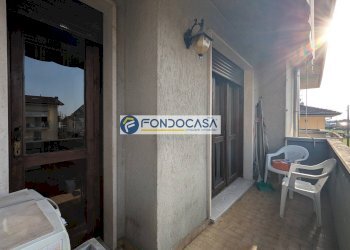 balcone soggiorno - Appartamento Massarosa, Via dei Ghivizzani
 
61, Massarosa - foto 7