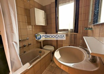 bagno - Appartamento Massarosa, Via dei Ghivizzani
 
61, Massarosa - foto 8