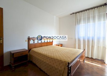 camera matrimoniale 1 - Appartamento Massarosa, Via dei Ghivizzani
 
61, Massarosa - foto 11