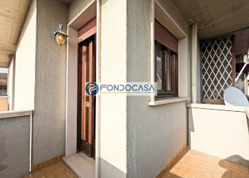 balcone camera 1 - Appartamento Massarosa, Via dei Ghivizzani
 
61, Massarosa - foto 14