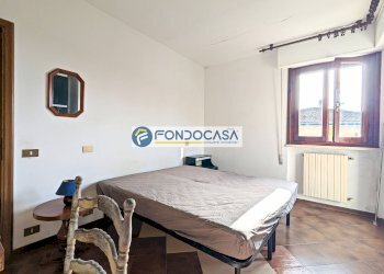 camera matrimoniale 2 - Appartamento Massarosa, Via dei Ghivizzani
 
61, Massarosa - foto 16