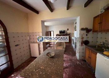 Cucina abitabile - Semi-detached house via mordure, Seravezza - photo 2