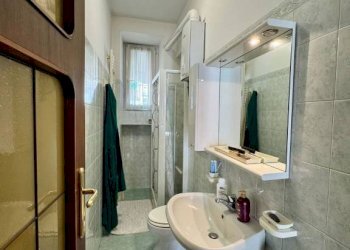 Bagno - Four-room apartment via Giambattista Gropello, 4, Torino (neighborhood Cit Turin) - photo 17