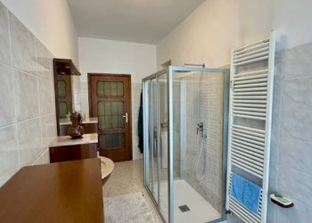 Bagno - Four-room apartment via Giambattista Gropello, 4, Torino (neighborhood Cit Turin) - photo 18