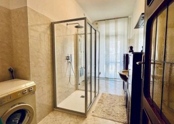 Bagno - Four-room apartment via Giambattista Gropello, 4, Torino (neighborhood Cit Turin) - photo 19