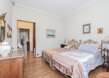 Camera da letto - Apartment via Pallanza, 38, Torino (neighborhood Vanchiglietta) - photo 26