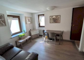 Salone - Bilocale via Mont Zerbion, 5, Aosta - foto 1