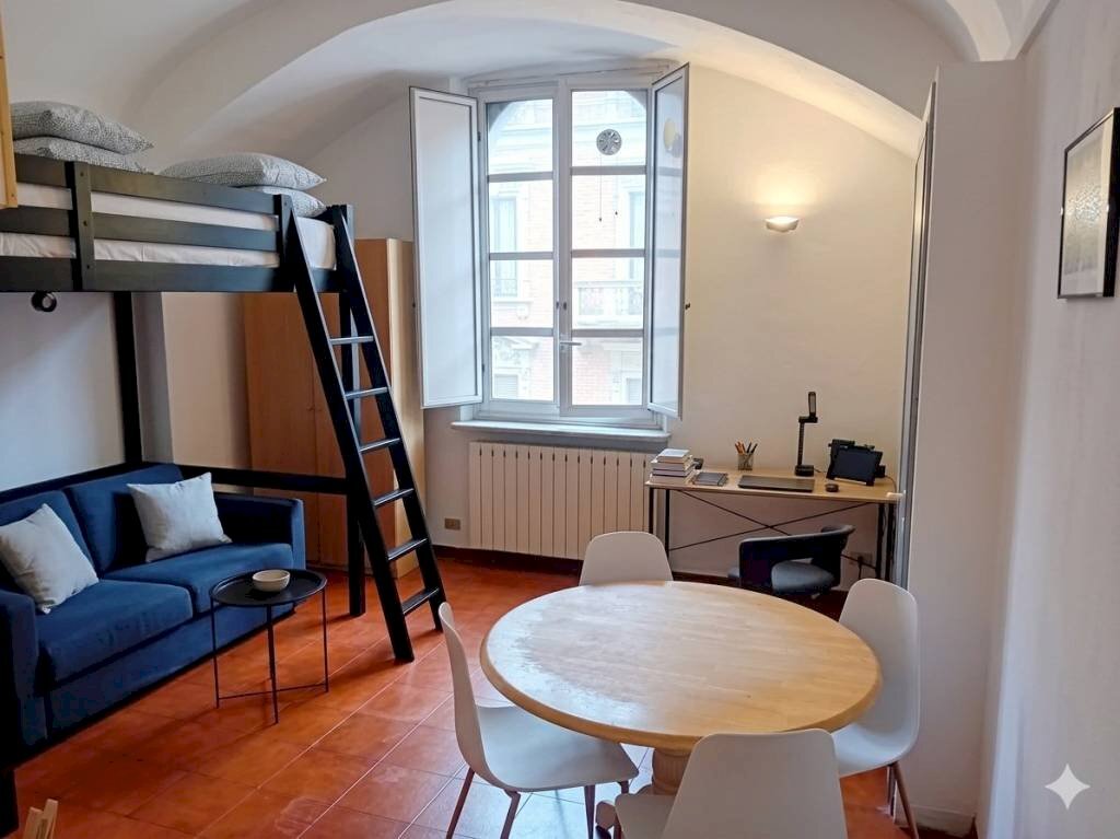 Monolocale - Monolocale via San Secondo, 30, Torino (zona Crocetta) - foto 1