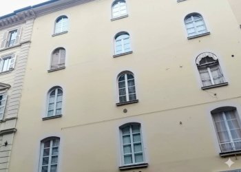 Facciata - Monolocale via San Secondo, 30, Torino (zona Crocetta) - foto 2