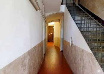 Interno palazzo - Monolocale via San Secondo, 30, Torino (zona Crocetta) - foto 6
