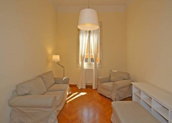 Soggiorno - Appartamento via dell'Indipendenza, Bologna (zona Irnerio) - foto 5