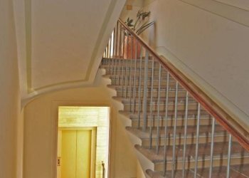 Scala - Apartment via dell'Indipendenza, Bologna (neighborhood Irnerio) - photo 19