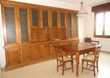 Salone - Three-room apartment viale Jacopo Barozzi, Modena (neighborhood Circoscrizione 1) - photo 4