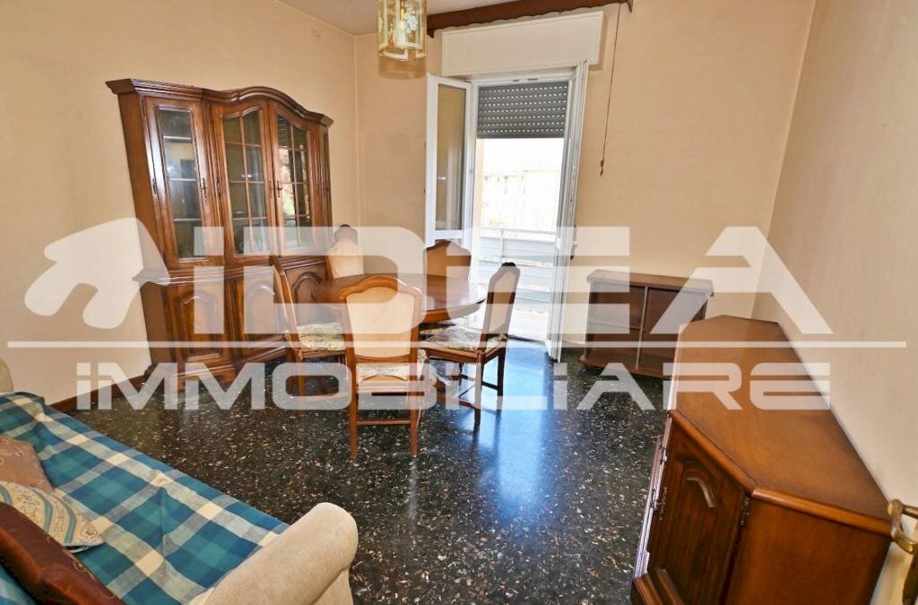 Soggiorno - Quadrilocale via Fratelli Rosselli, 169, Modena - foto 1