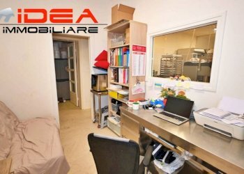 Ufficio - Negozio via Cesare Costa, Modena (zona Circoscrizione 1) - foto 5