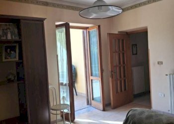 Salone - Villa via Costa d'Arco, San Giorgio del Sannio - foto 16