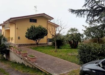 Giardino - Villa via Costa d'Arco, San Giorgio del Sannio - foto 47