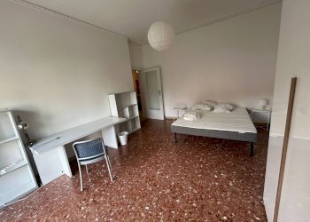 Foto 1 - Terreno non edificabile Viale Giovanni Pisano
 
1, Pisa - foto 1