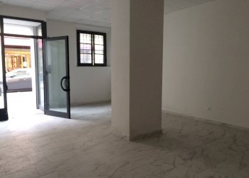 Foto 4 - Commercial Activity via curtatone
 
15, Cascina - photo 4