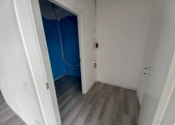 Foto 5 - Commercial Activity via Lavoria
 
1, Crespina Lorenzana - photo 5