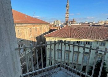 Balcone - Appartamento piazza della Libertà, 15, Alessandria - foto 3