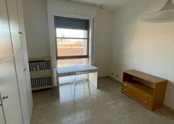 Camera da letto - Apartment piazza della Libertà, 15, Alessandria - photo 12