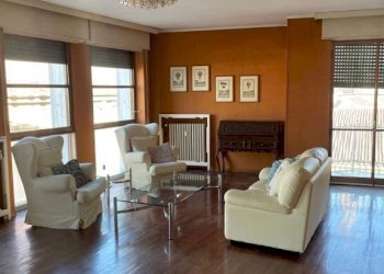 Salone - Appartamento piazza della Libertà, 15, Alessandria - foto 28