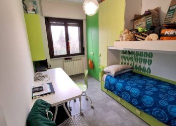 Camera da letto - Four-room apartment via Amerigo Vespucci, Alessandria - photo 11