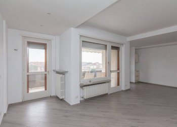 Salone - Three-room apartment via Don Giuseppe Brovero, 8, Castiglione Torinese - photo 27