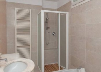 Bagno - Three-room apartment via Don Giuseppe Brovero, 8, Castiglione Torinese - photo 40