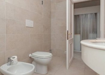 Bagno - Three-room apartment via Don Giuseppe Brovero, 8, Castiglione Torinese - photo 45